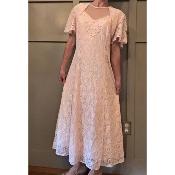 Vintage Blush Pink Lace Maxi Dress Illusion Neckline Short Bell Sleeve Large - Picture 1 of 12